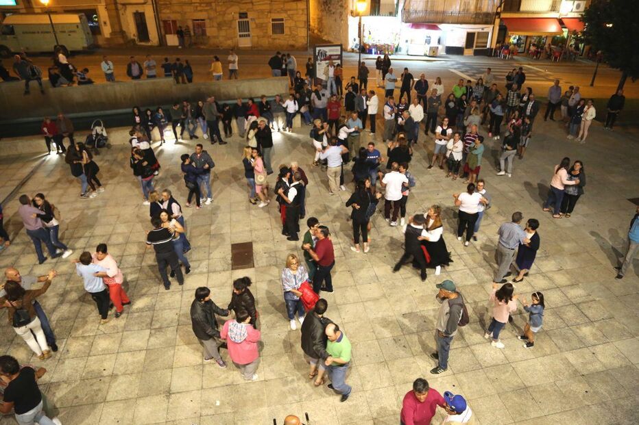 Festas e bailaricos de verão