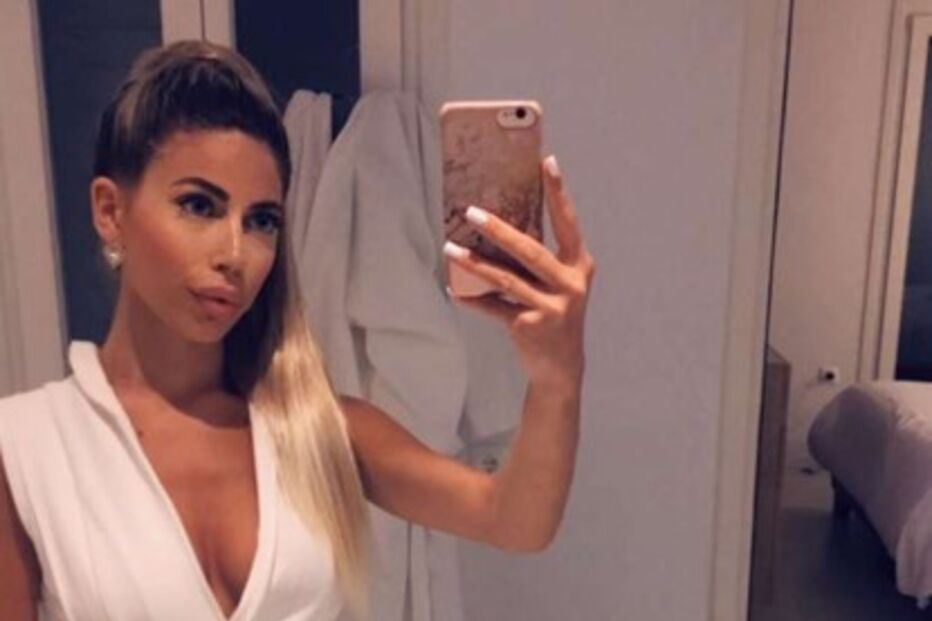 Elena, namorada de Odisseas Vlachodimos 