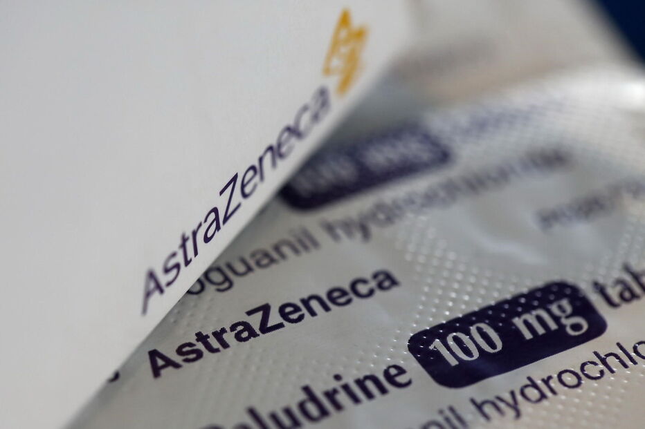 02-05-2014_11_10_58 AstraZeneca.JPG