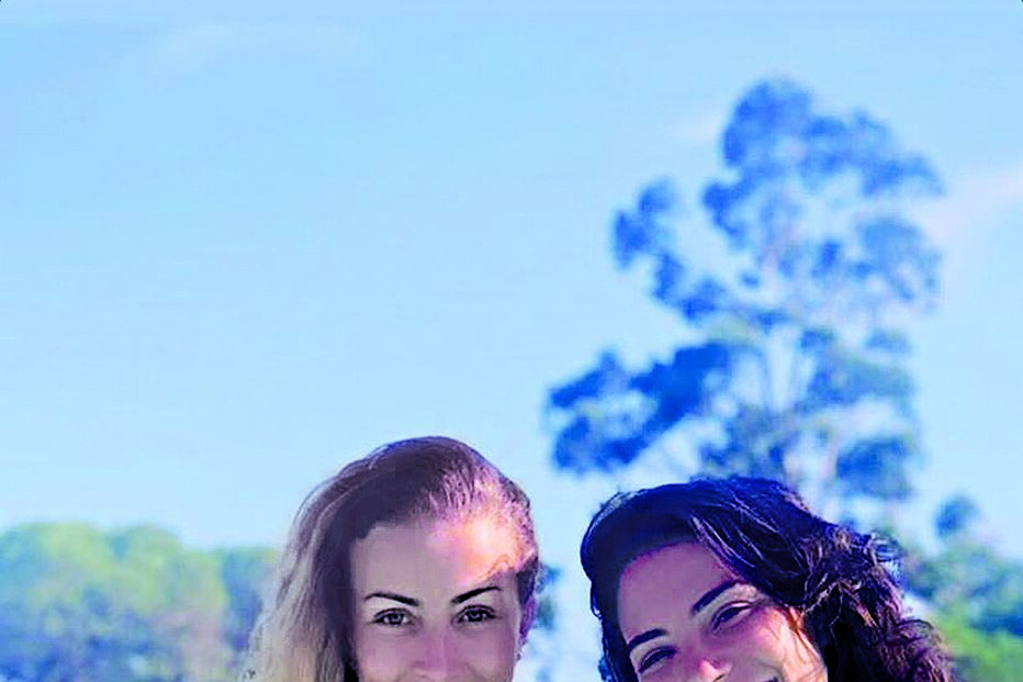 Laura Figueiredo e Carolina Carvalho