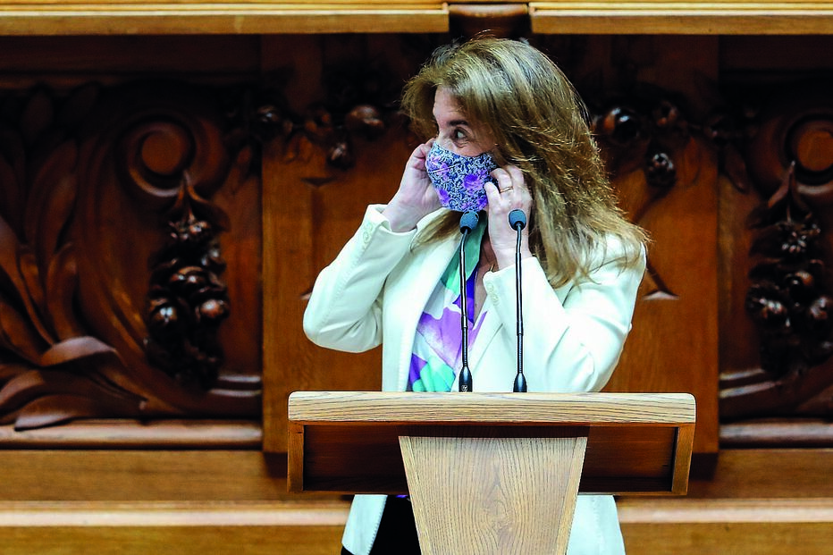 Ministra Ana Mendes Godinho