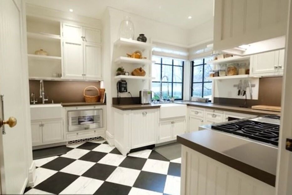 2020-05-29_18_54_11 25640186-8083579-image-a-101_1583533901288.jpg