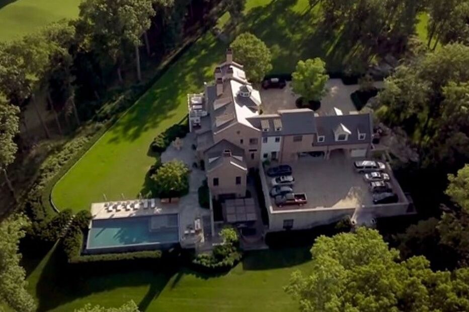 2020-05-29_18_54_13 25640334-8083579-image-a-85_1583526212108.jpg