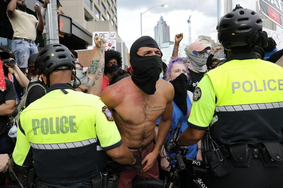 Protestos pela morte de afro-americano em Atlanta nos EUA