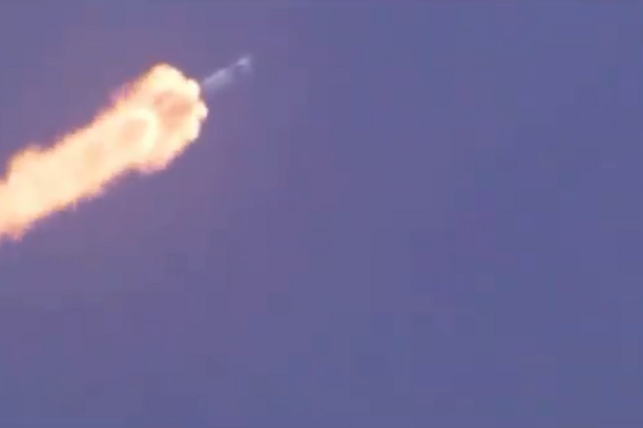 Foguetão da SpaceX com astronautas a bordo já partiu para o espaço em missão histórica