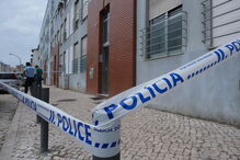 Mulher esfaqueia homem após passarem noite juntos em Setúbal. Vítima em estado grave	