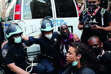 Protestos pela morte de George Floyd continuam mas com menos violência 