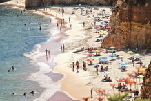 Praia do Algarve - foto de arquivo