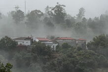 Na serra algarvia equipas de sapadores 