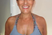 Sandra Maria Brook tem 59 anos