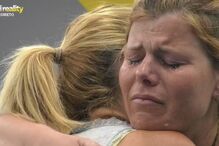 Teresa e Noélia fazem as pazes