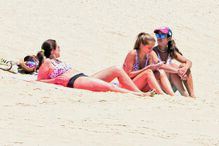 Margarida Corceiro exibiu sensualidade no areal