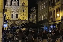 Ajuntamento de centenas de jovens em Braga acaba com intervenção da PSP	