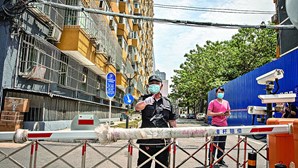 Pequim prolonga regime de teletrabalho face ao aumento de casos de Covid-19