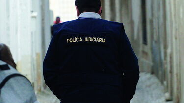 Polícia Judiciária deteve padrasto por abuso sexual de enteada em Mêda
