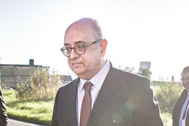 Azeredo Lopes, ex-ministro da Defesa, vai a julgamento acusado de quatro crimes