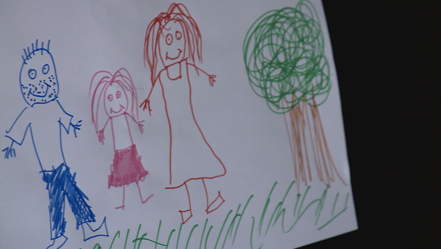 Mãe acusa técnicas do tribunal de Cascais de ignorarem indícios de abuso sexual da filha pelo pai