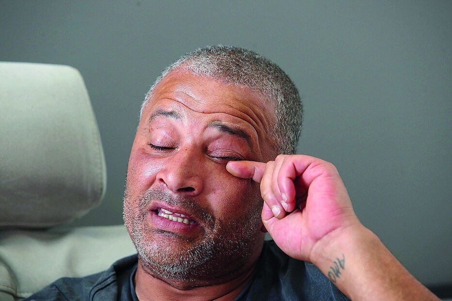 Daniel Kenedy tem agora 46 anos. Foi jogador de futebol, depois treinador, mas está há dois anos sem clube