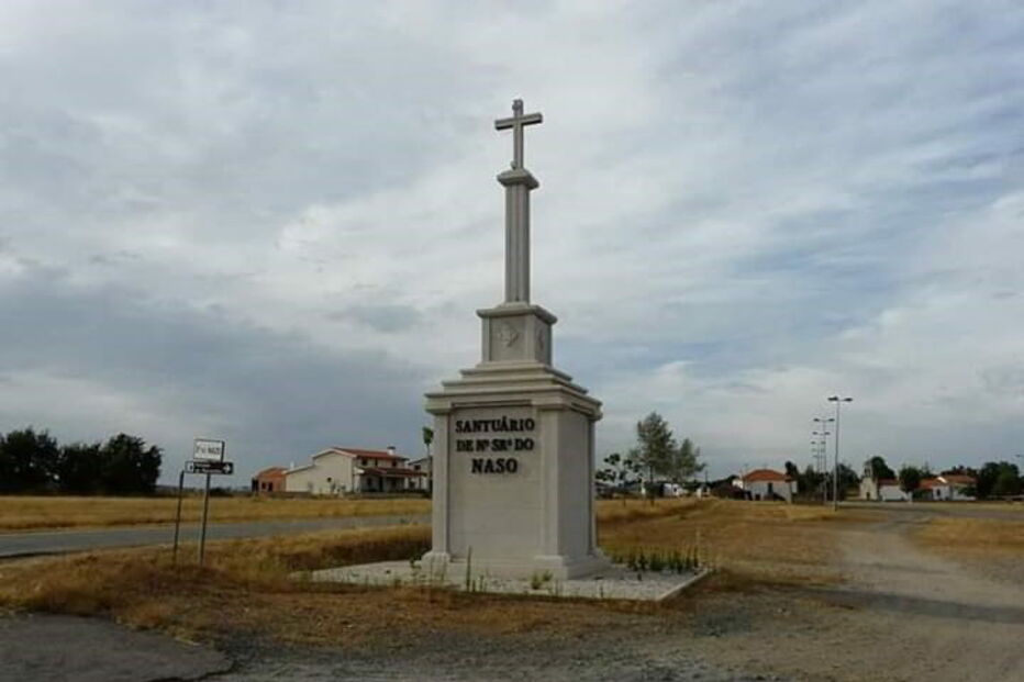 Trovoada destrói cruzeiro do Santuário de Nossa Senhora do Naso em Miranda do Douro
