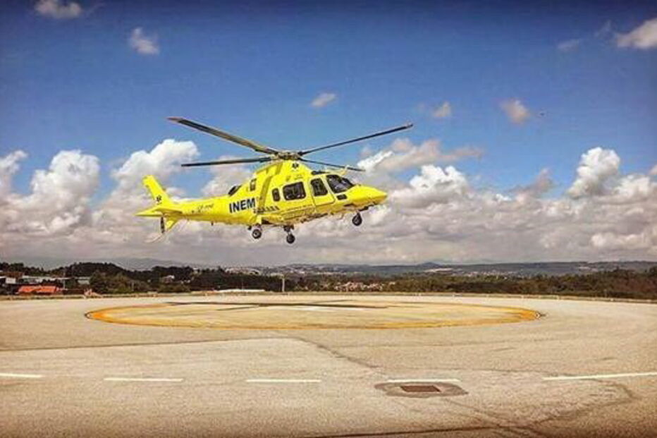Helicóptero do INEM