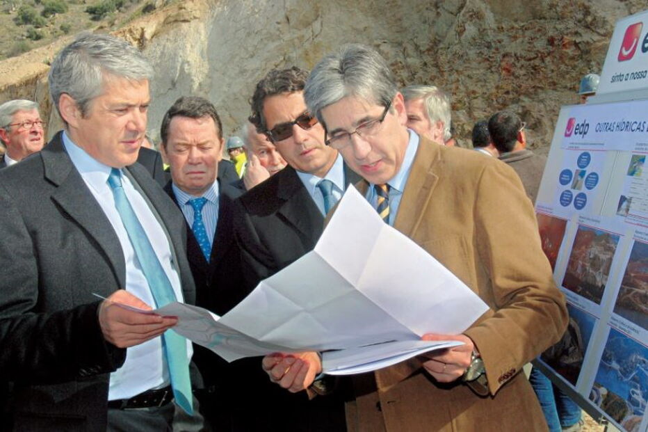 José Sócrates, Manuel Pinho e António Mexia nas obras da barragem do Baixo Sabor que fundamenta o crime de participação económica em negócio 