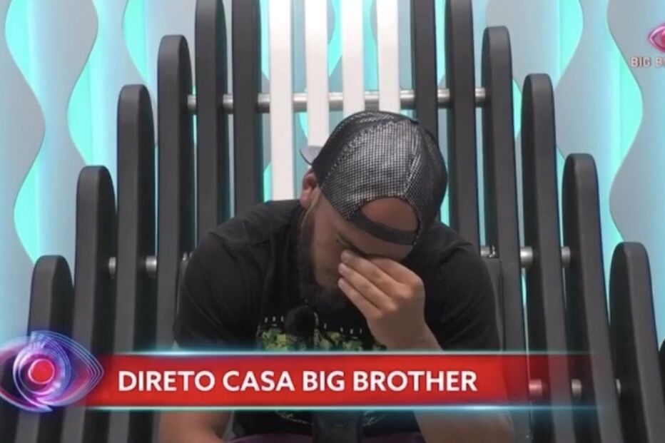 Daniel Monteiro chora no confessionário