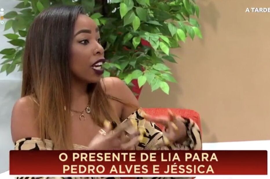 Lia do programa 'Love on Top' esteve no programa 'A Tarde é Sua'