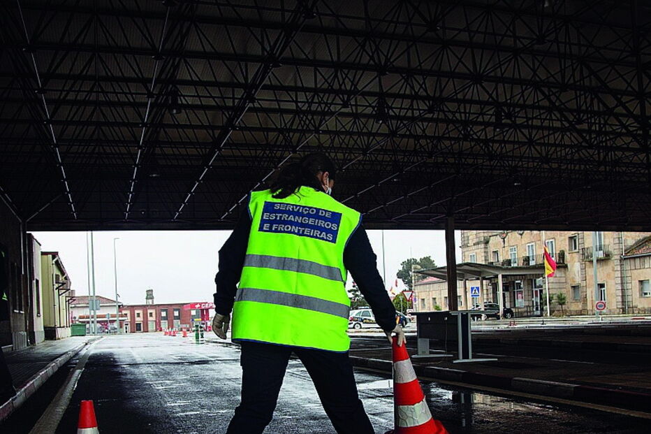 Criança, de 11 anos, foi localizada após controlo na fronteira de Vilar Formoso