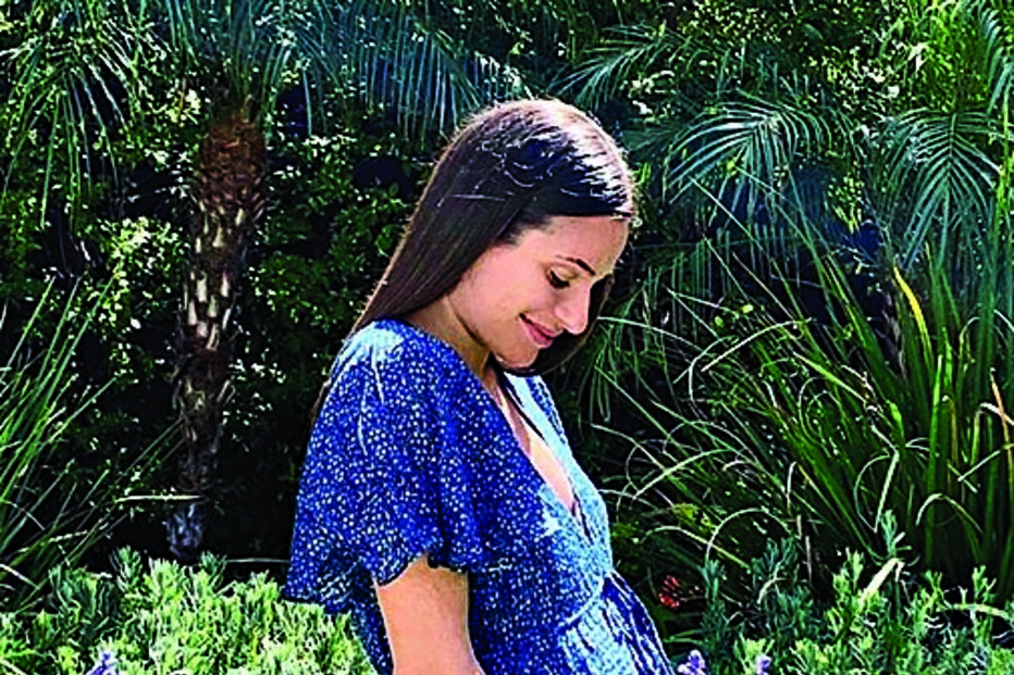 Famosas vivem gravidez na pandemia