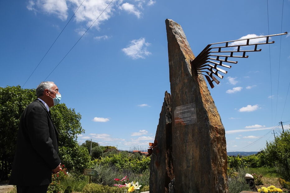Memorial em honra das vítimas do incêndio de 17 de junho de 2017 