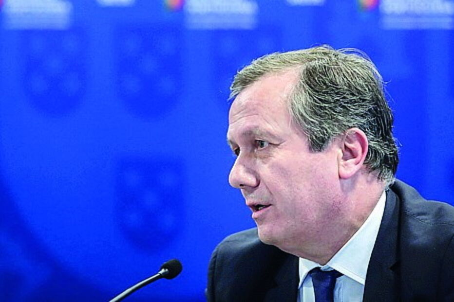 Presidente do Infarmed, Santos Ivo