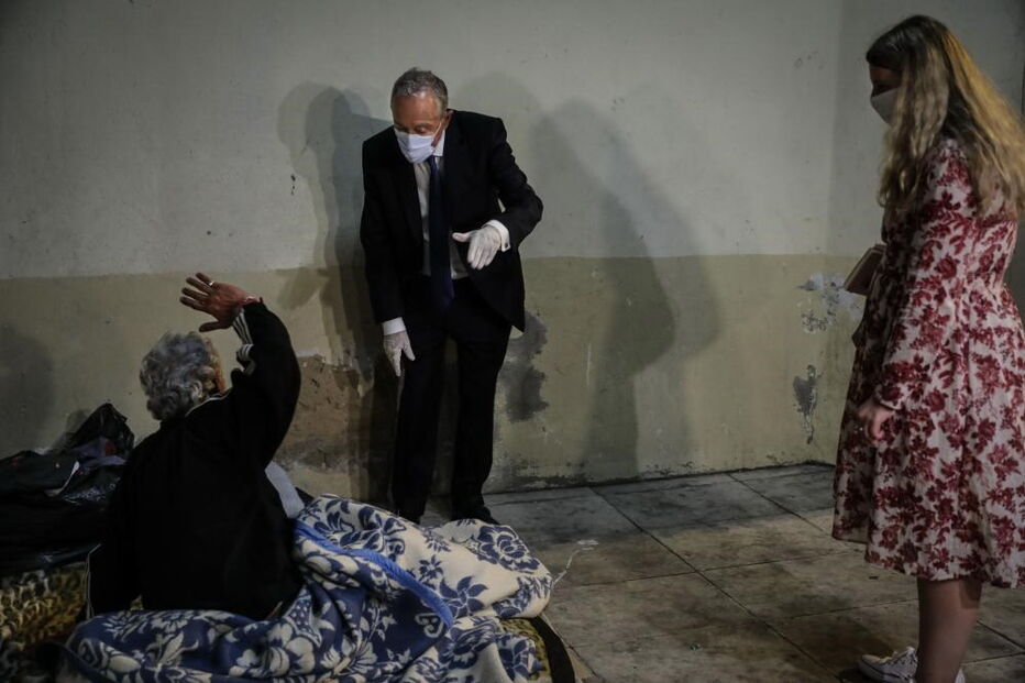 Marcelo Rebelo de Sousa considera improvável acabar com sem-abrigo até 2023