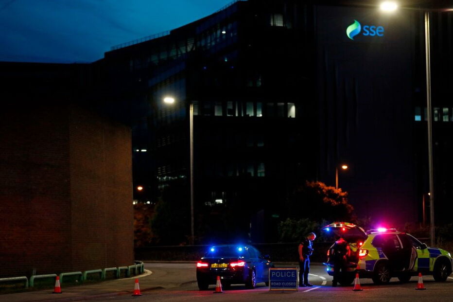 Forte dispositivo policial na zona de Furgury Gardens, após esfaqueamento