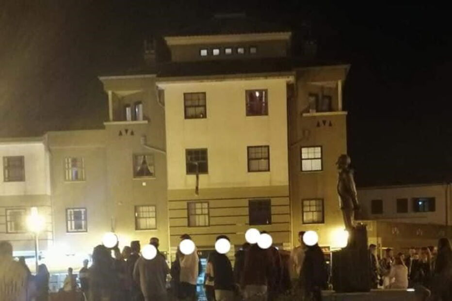 Ajuntamento em Vila do Conde, Praça José Régio