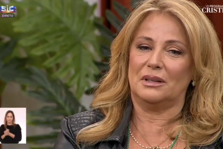 Alexandra Lencastre emociona-se a falar das filhas no 'Programa da Cristina'