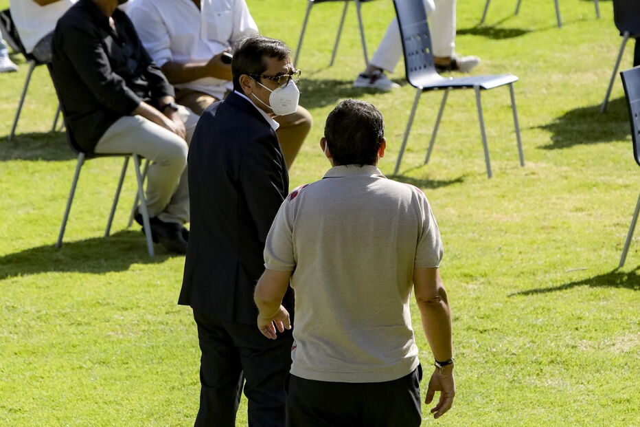 Dezenas na última homenagem ao ator Pedro Lima em Cascais