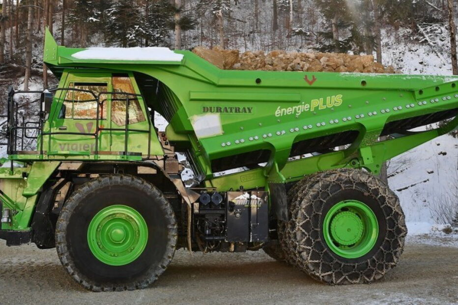 2019-07-26_19_03_07 Copy of 1366_2000 (4).jpg