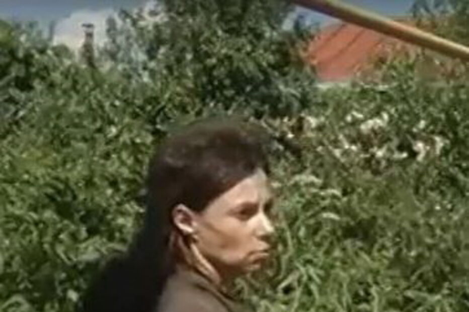 Nadezhda Bushueva viveu 26 anos enjaulada pela mãe em casa