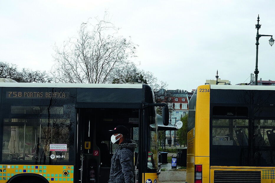 Pandemia afetou de forma drástica a atividade económica. Atualmente há 1,3 milhões de trabalhadores em layoff 