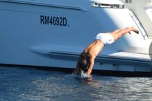 Cristiano Ronaldo e Georgina Rodríguez desfrutam de passeio romântico de barco