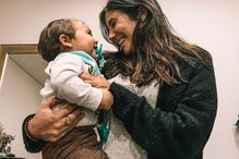 Mia Rose e o filho Mateus