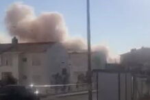 Incêndio junto a casas em Alvide, Cascais