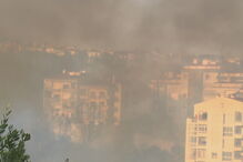 Incêndio junto a casas em Alvide, Cascais	