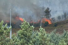 2020-07-17_12_57_48 Incendio em VAlongo.jpg