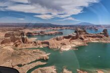 Sara Sampaio tem aproveitado o facto de não ter tanto trabalho para descansar e conhecer algumas paisagens paradisíacas na zona do Colorado, nos Estados Unidos. Modelo mostra-se radiante 