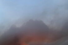 Incêndio mobiliza quase 100 bombeiros em Vila Nova de Milfontes