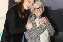 Eunice Muñoz e a neta, Lídia