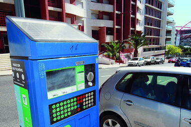 Lugares de estacionamento 