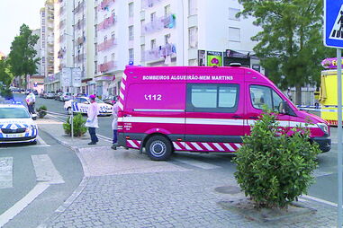 Acidente mortal ocorreu na estação da CP das Mercês e obrigou ao corte da estrada durante várias horas 