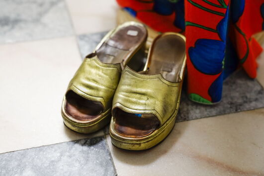 2020-07-18_11_19_22 sapatos casa de banho.jpg